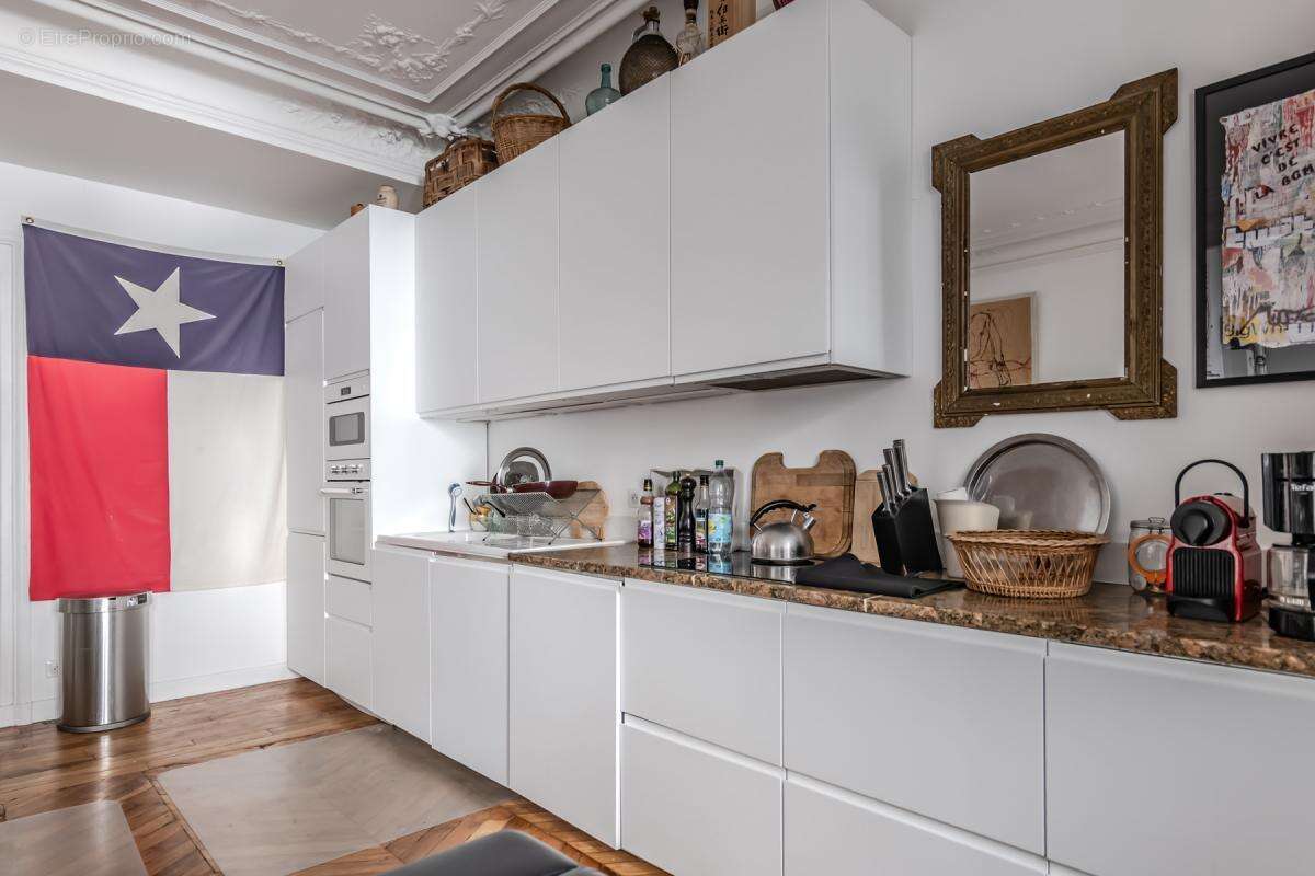 Appartement à PARIS-9E