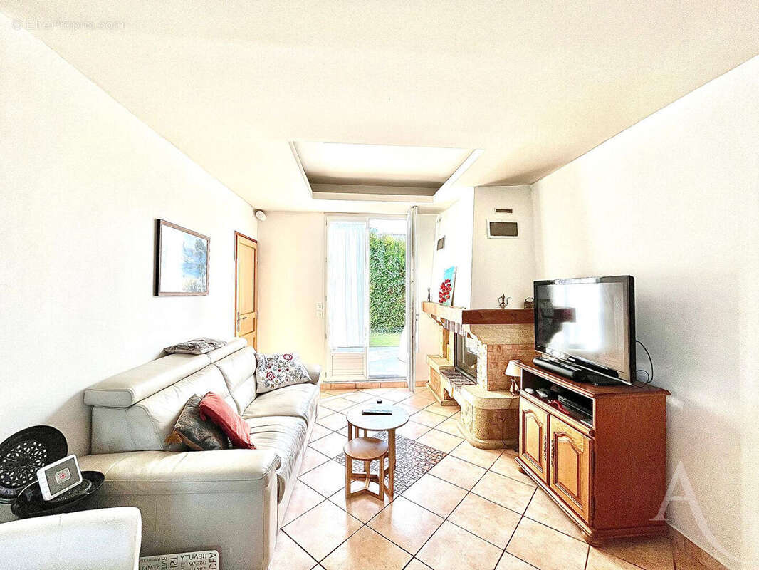 Maison à LIVRY-GARGAN