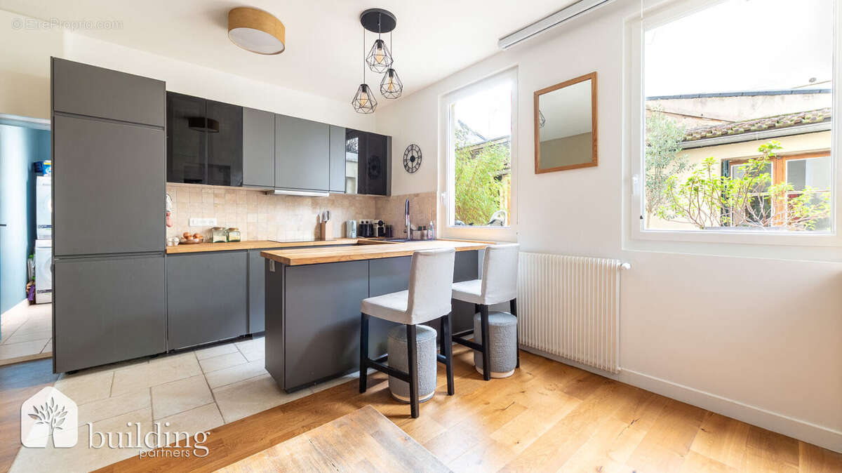 Appartement à ASNIERES-SUR-SEINE