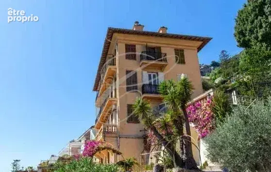 Maison à ROQUEBRUNE-CAP-MARTIN
