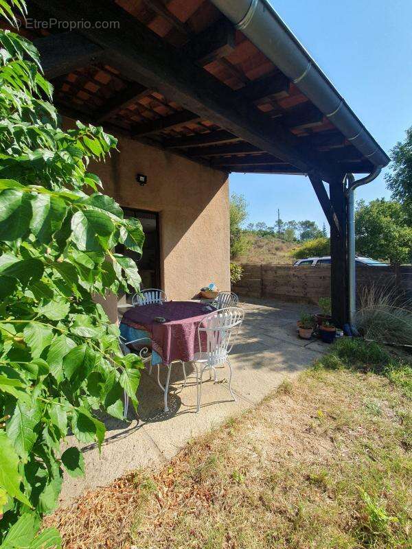 Maison à SAINT-ANDRE-DE-CRUZIERES