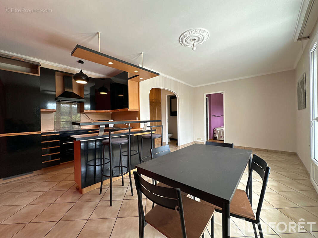 Appartement à CHEVREUSE