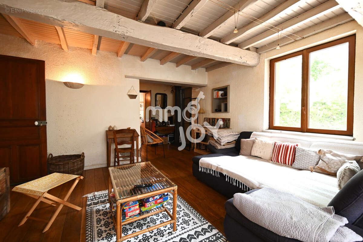 Maison à LONGAGES