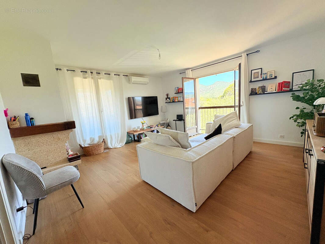 Appartement à SAINT-FLORENT