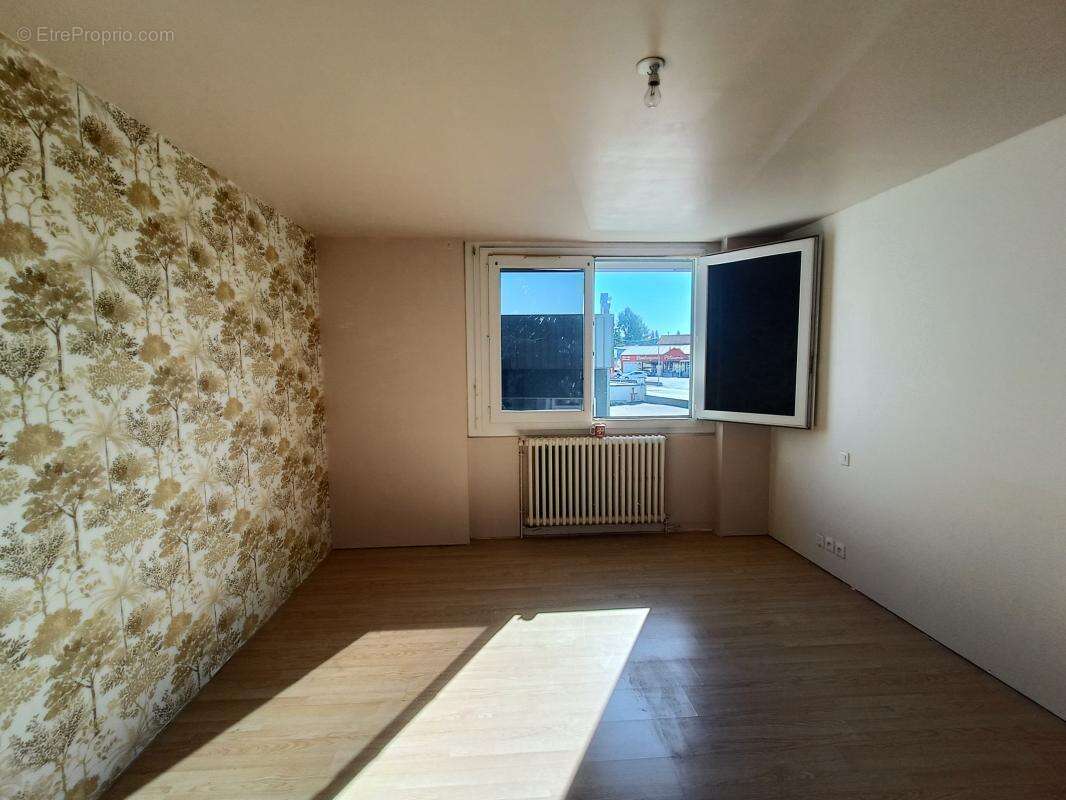 Maison 95 m² à Odos  - photo 5