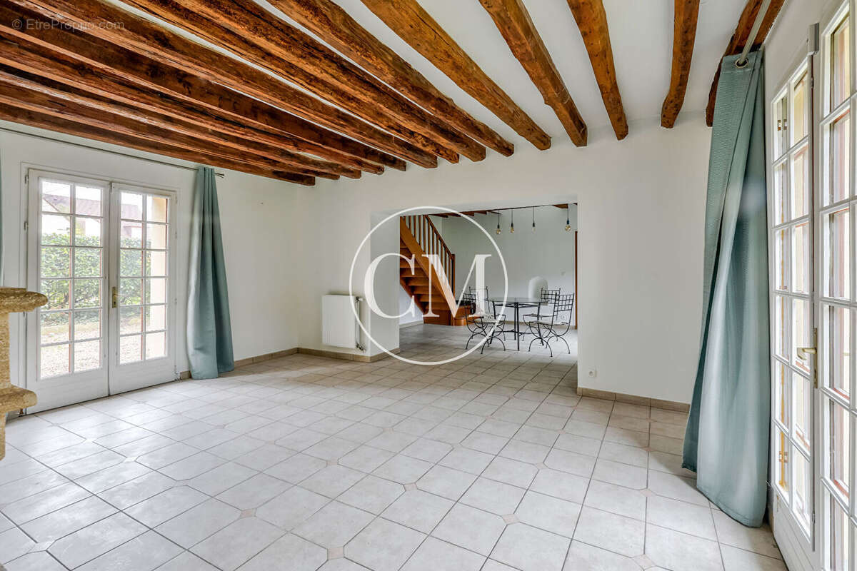 Maison à PLAISIR