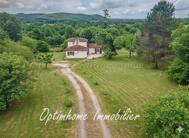 Maison à PENNE-D&#039;AGENAIS