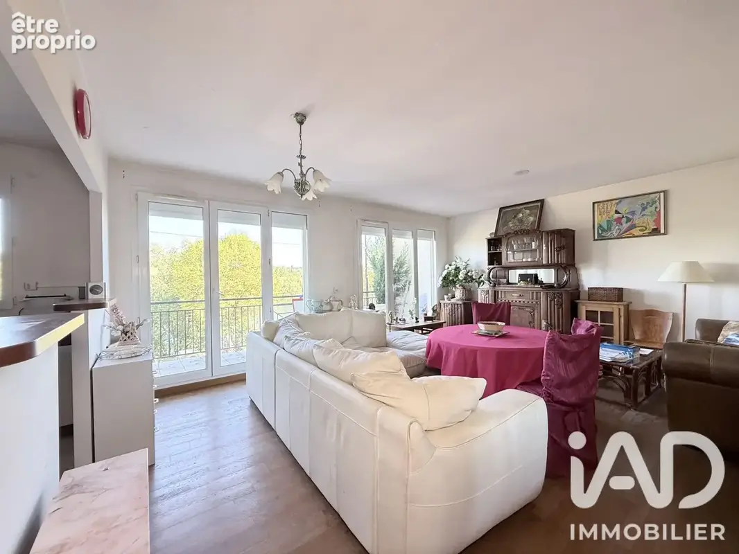 Photo 1 - Appartement à CORBEIL-ESSONNES