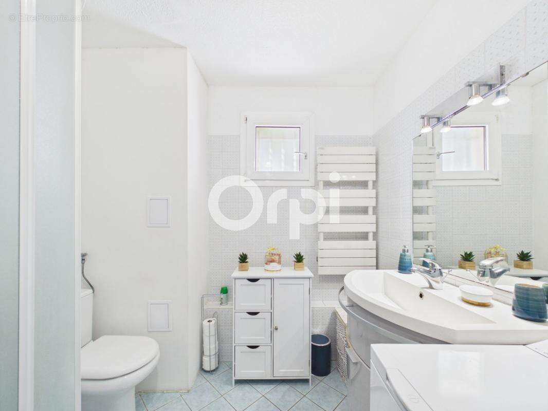 Agréable 2 pièces - secteur cottage - piscine - tennis - sud/est - photo 7