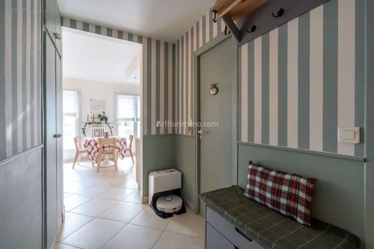 Appartement à THORIGNY-SUR-MARNE