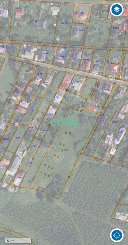 Terrain à CAPESTERRE-BELLE-EAU