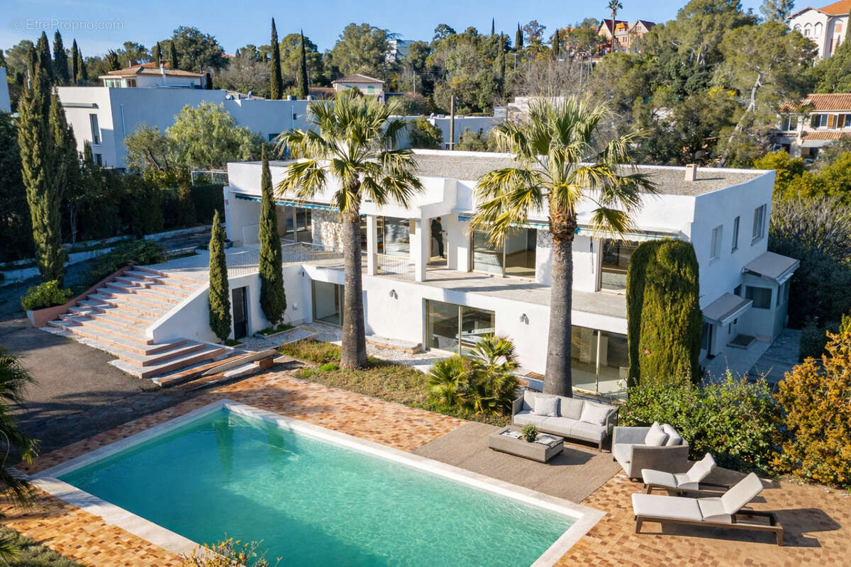 Maison à SAINT-RAPHAEL