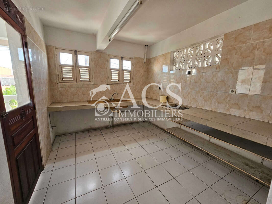 Appartement à SAINTE-LUCE