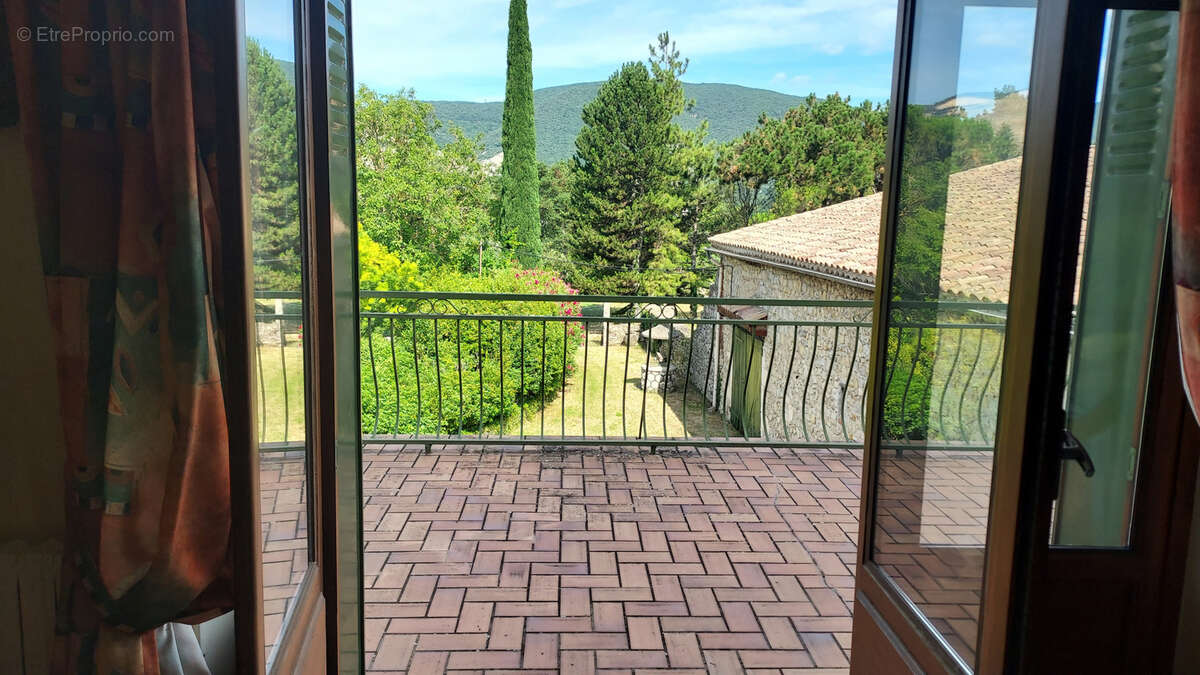 Maison à LA COUCOURDE