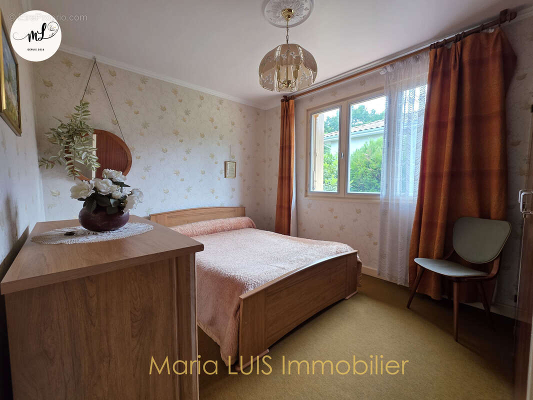 Maison individuelle proche du centre de la commune et des complexes sportifs - photo 4