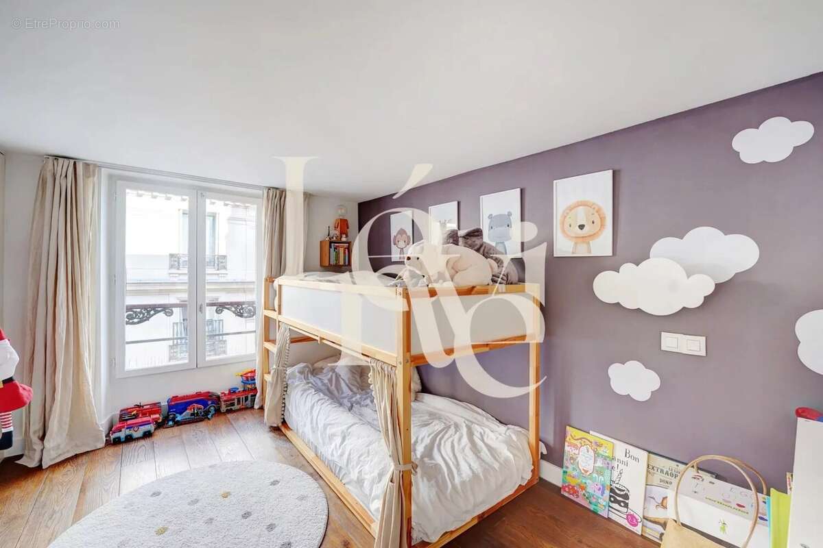 Appartement à PARIS-5E