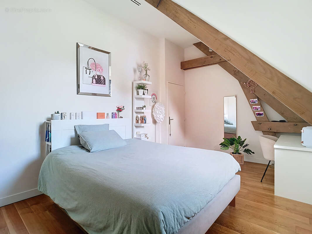 Maison à MONTFORT-L'AMAURY
