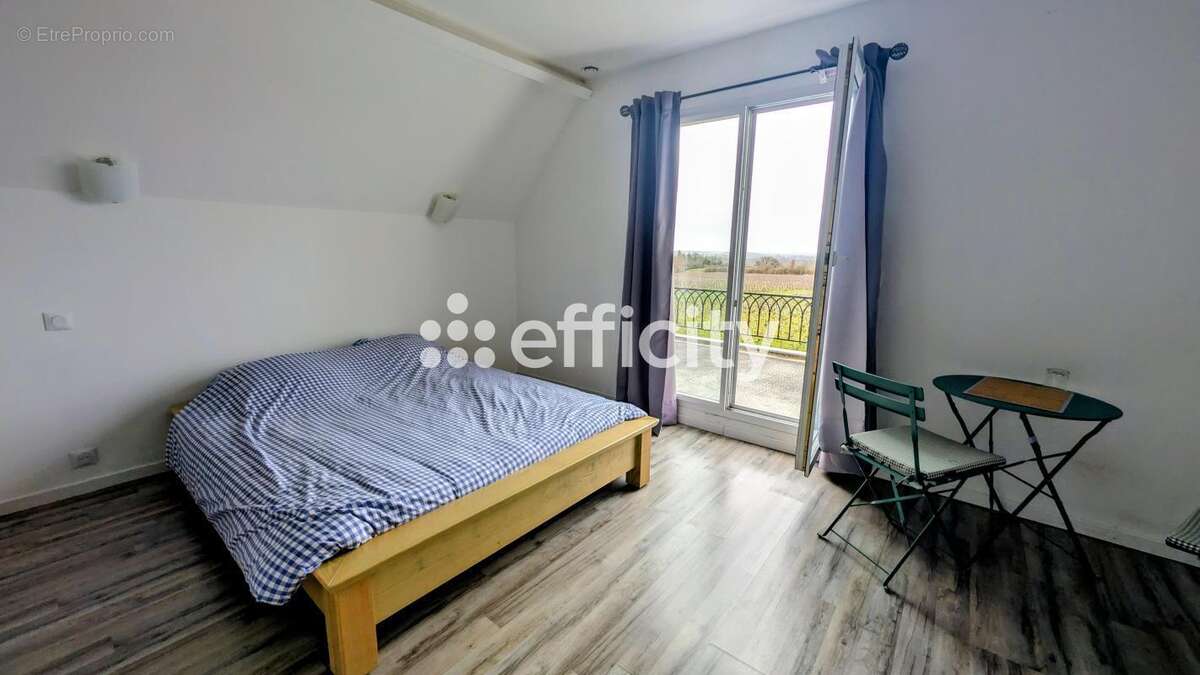 Maison à ROCHECORBON