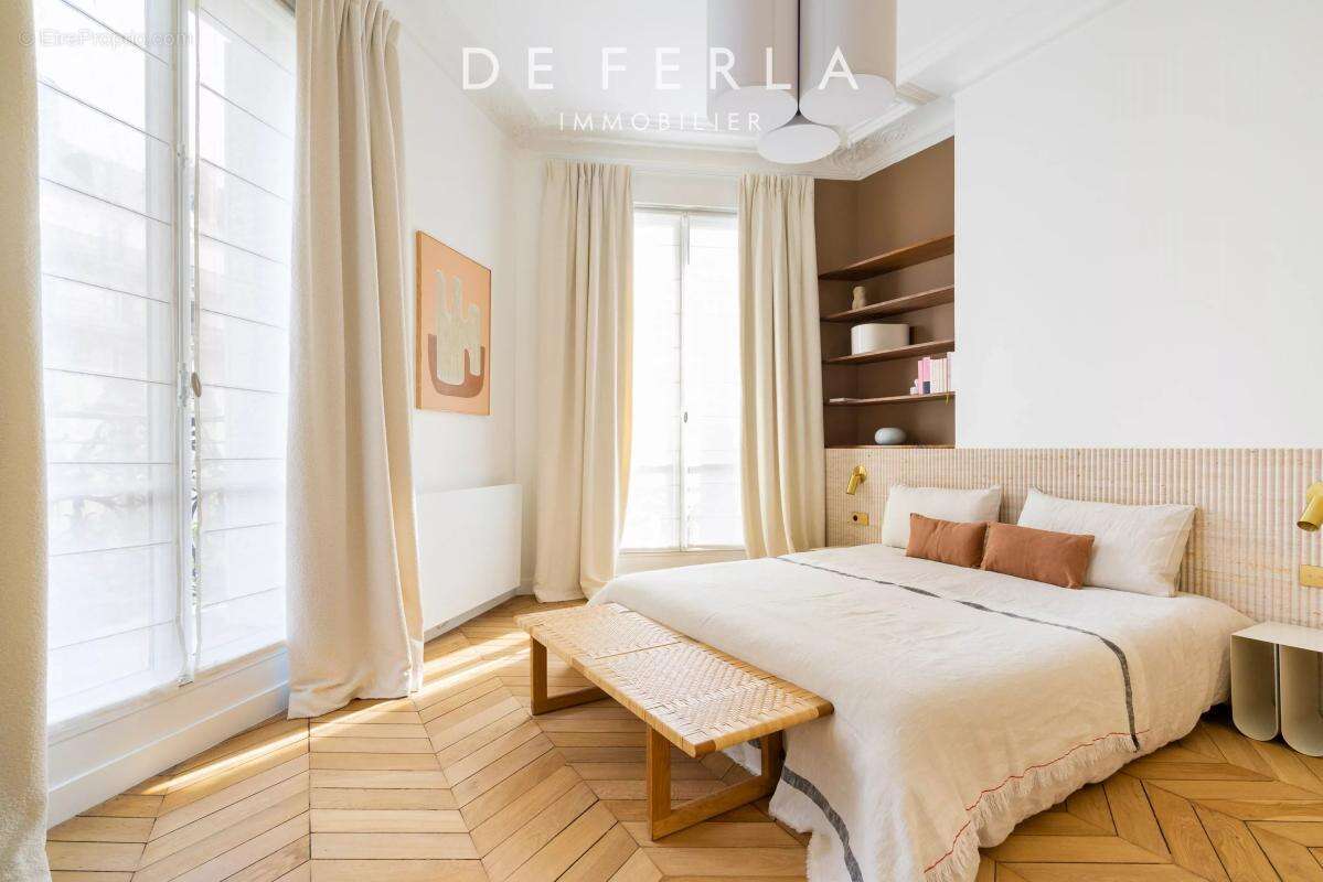Appartement à PARIS-11E