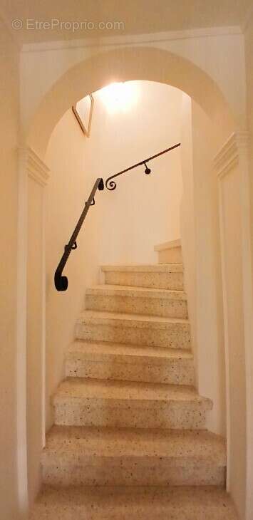 Maison à LA REDORTE