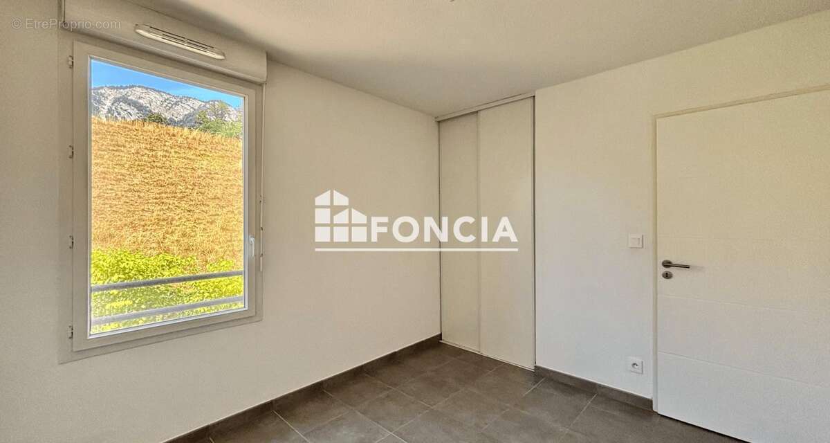 Appartement 3 pièces 71m2 avec deux stationnements - photo 8
