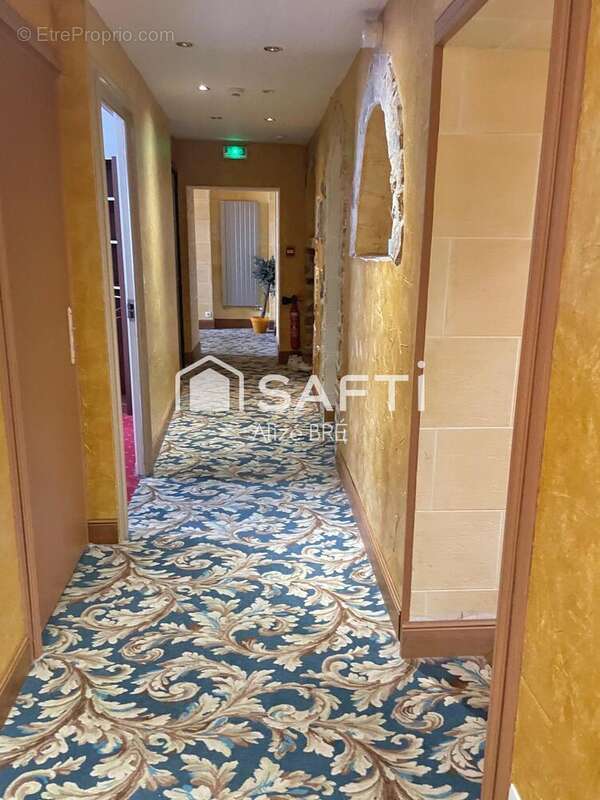 Photo 4 - Commerce à PLEUBIAN