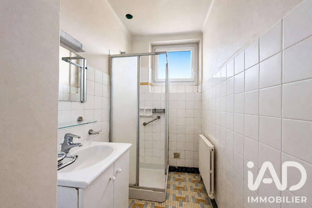 Maison 130 m² à Peillac  - photo 9