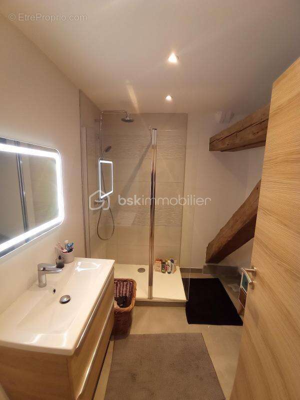 Superbe appartement t5 duplex de 2024  avec 3 chambres + 2 sdb+ grand jardin, en dernier etage - photo 12