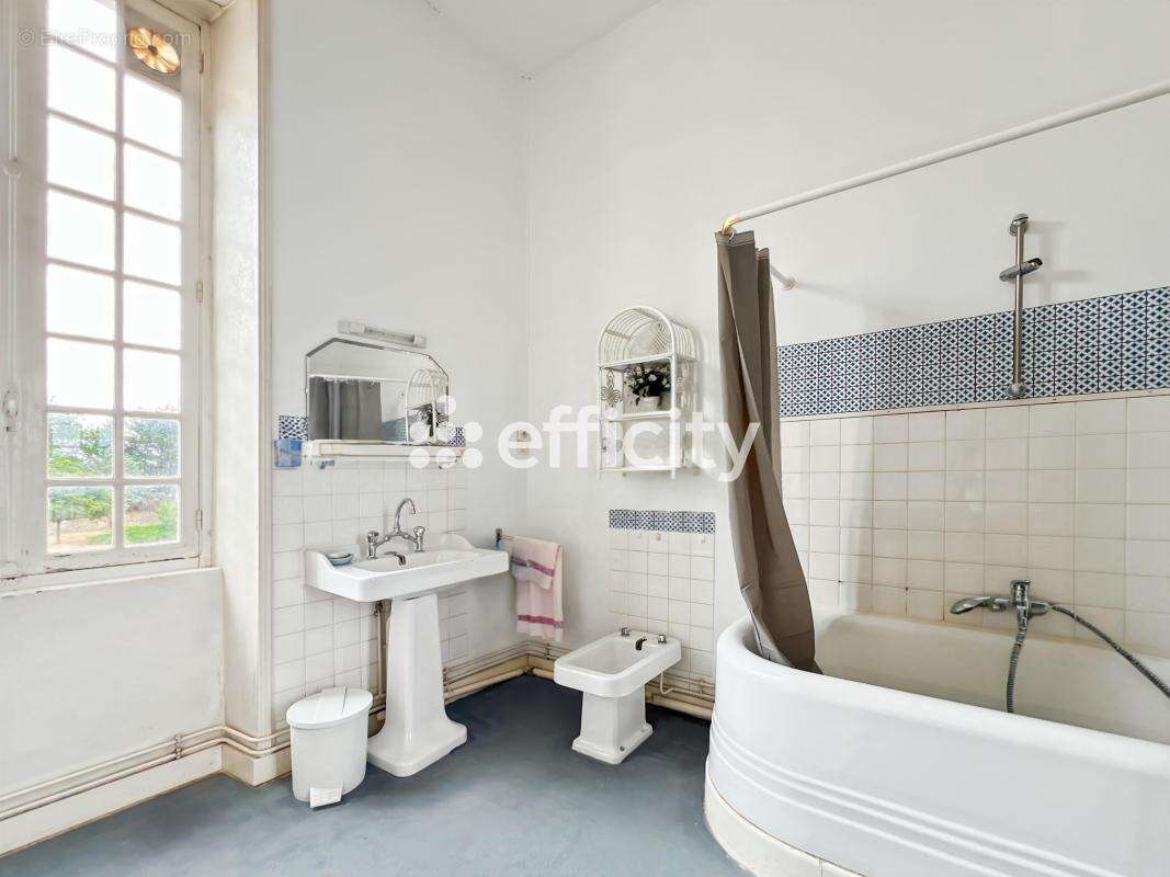 Maison à ANGLIERS