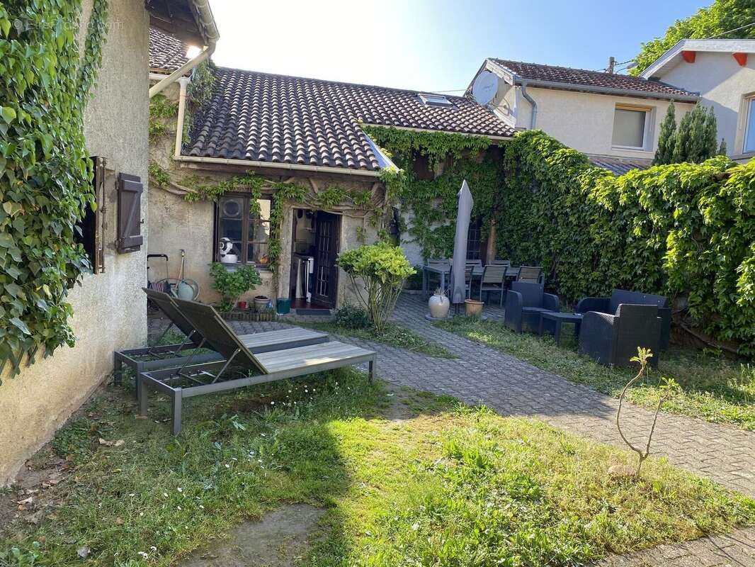 Photo 8 - Maison à REYRIEUX