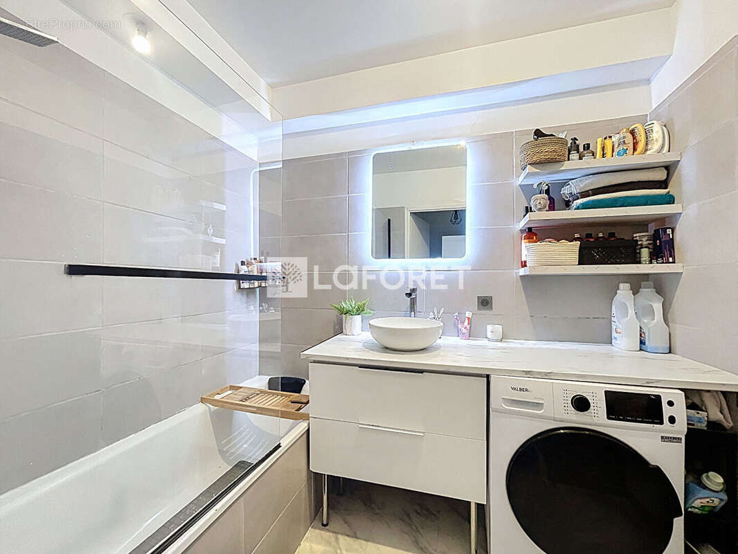 Appartement à LIEUSAINT