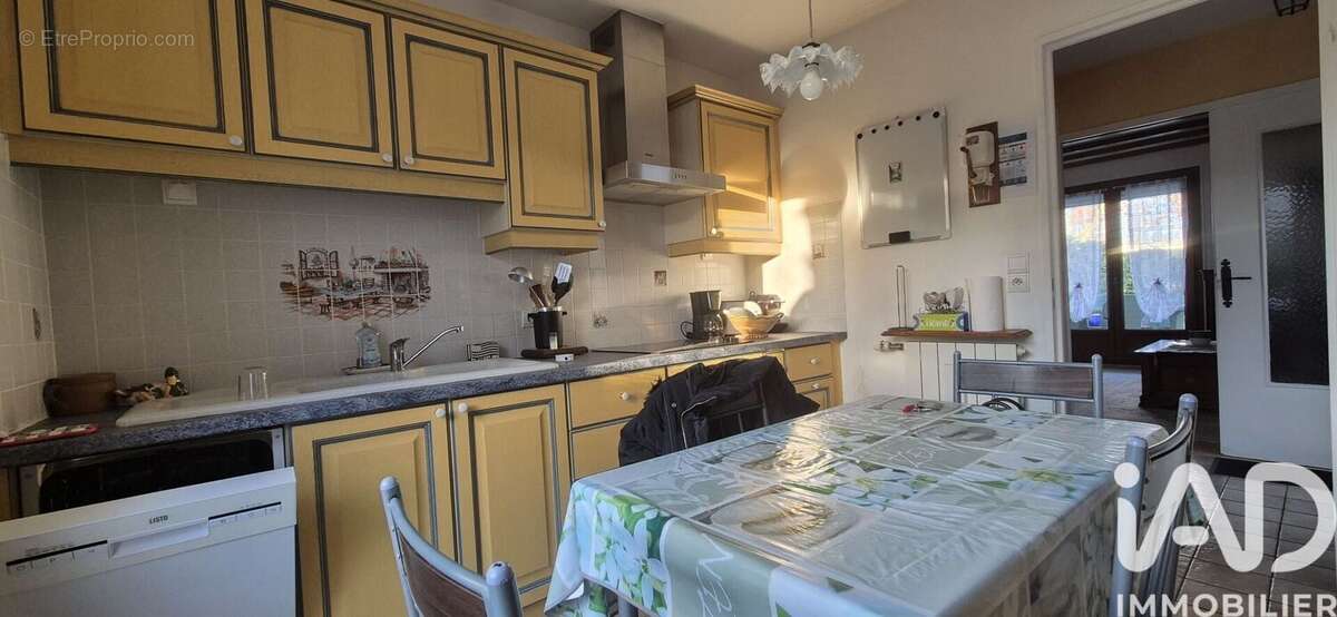 Photo 5 - Maison à SAVIGNY-LE-TEMPLE