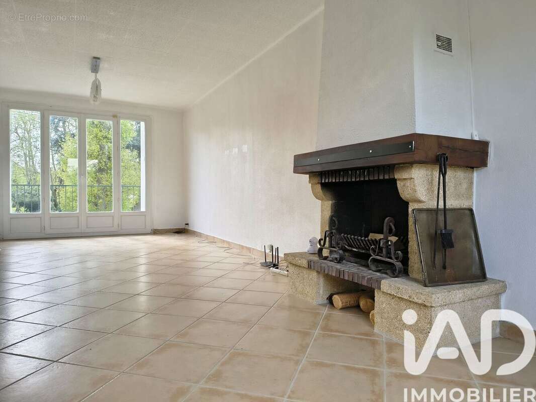 Photo 8 - Maison à SAINT-ARNOULT-EN-YVELINES