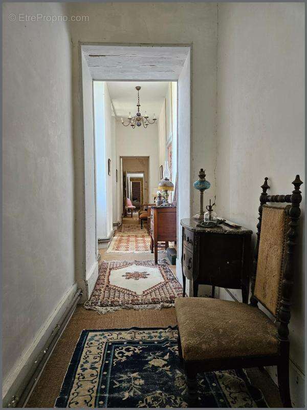 Maison 292 m² à Saint-Germain-De-Marencennes  - photo 9