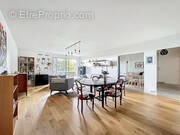 Appartement à SURESNES