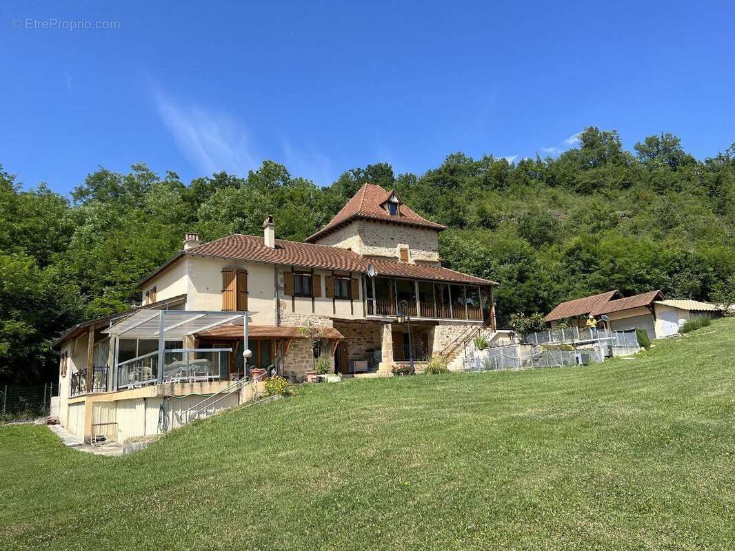 Propriété en bordure de rivière - Lot - photo 3