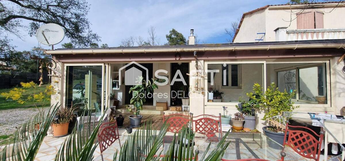 Photo 1 - Maison à BAGNOLS-EN-FORET