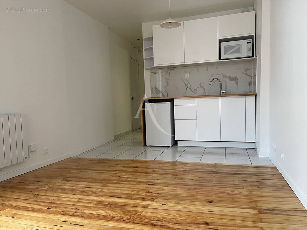 Appartement à PARIS-12E