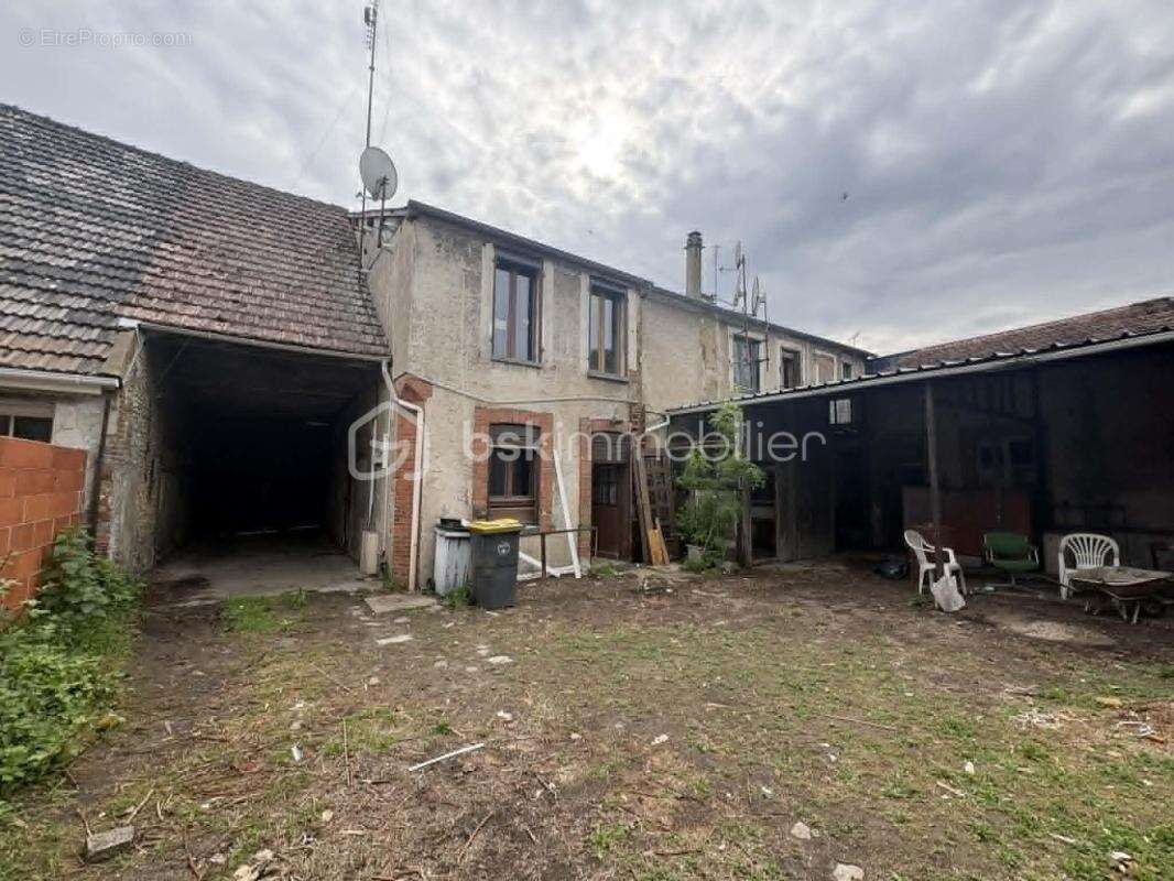 Maison à LADON