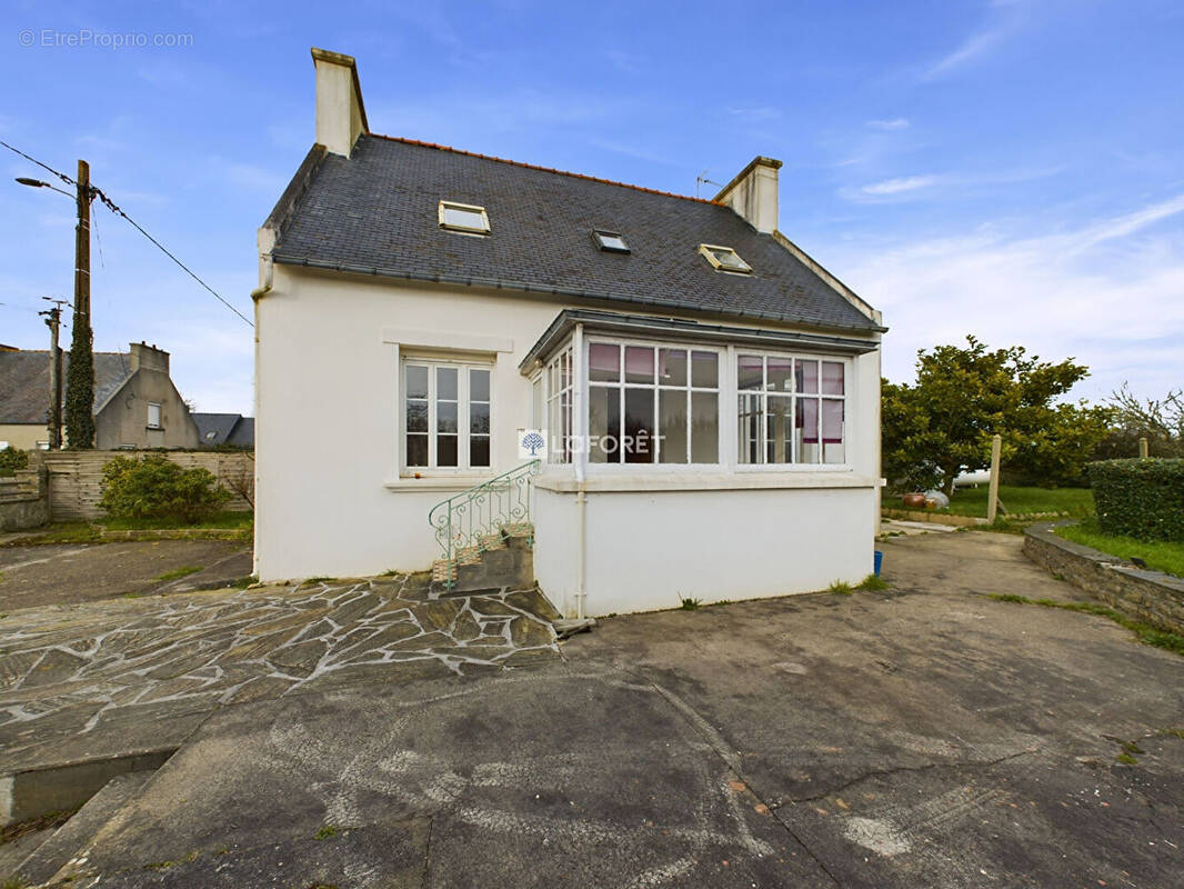Maison à AUDIERNE