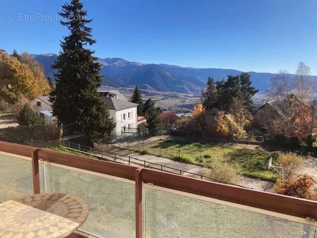 Appartement à FONT-ROMEU-ODEILLO-VIA