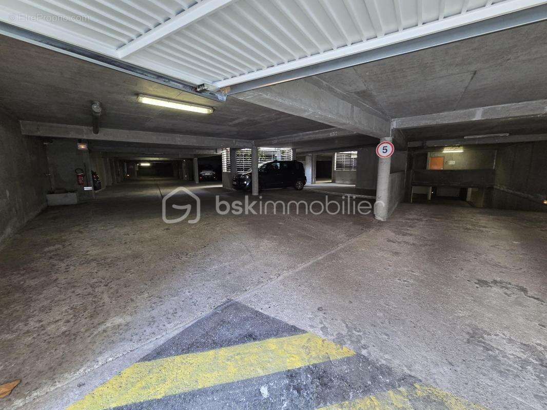 Local commercial libéral     260 000 € - photo 10