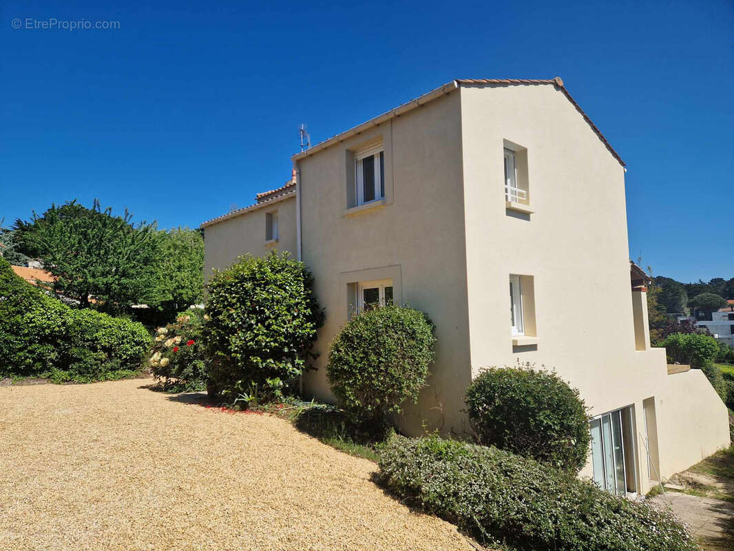 Maison à PREFAILLES