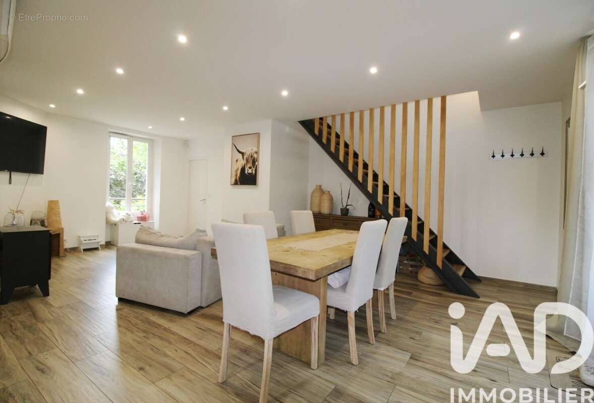 Photo 2 - Maison à BOISSY-SAINT-LEGER