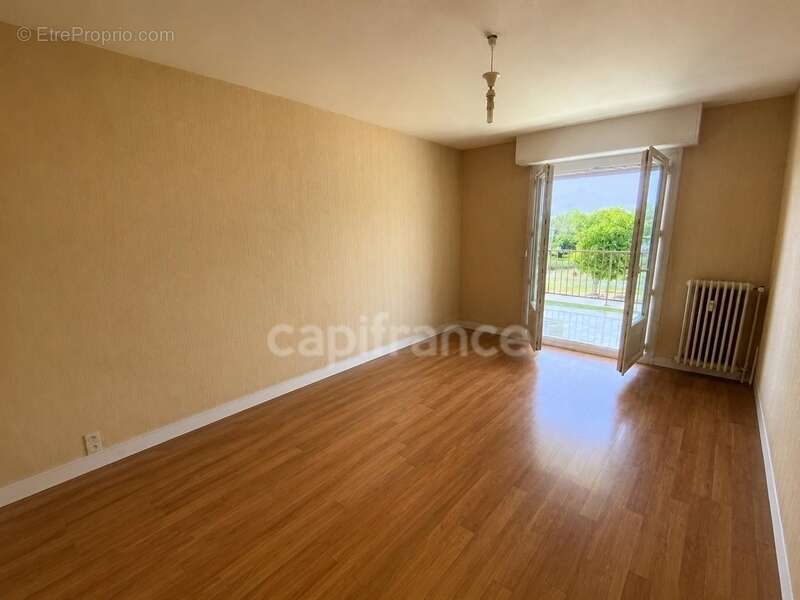Appartement Lumineux à vendre Centre ville de SAINT DIZIER (52) - photo 5