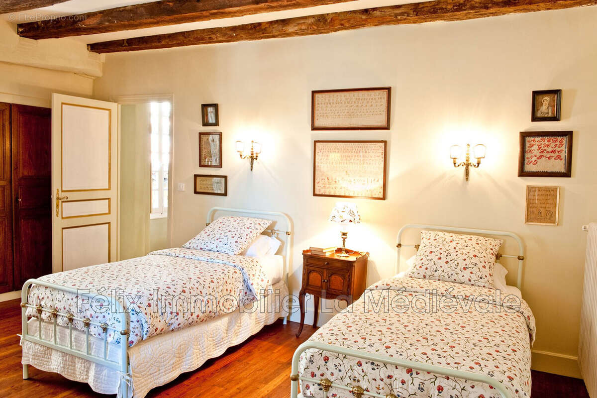 Appartement à SARLAT-LA-CANEDA