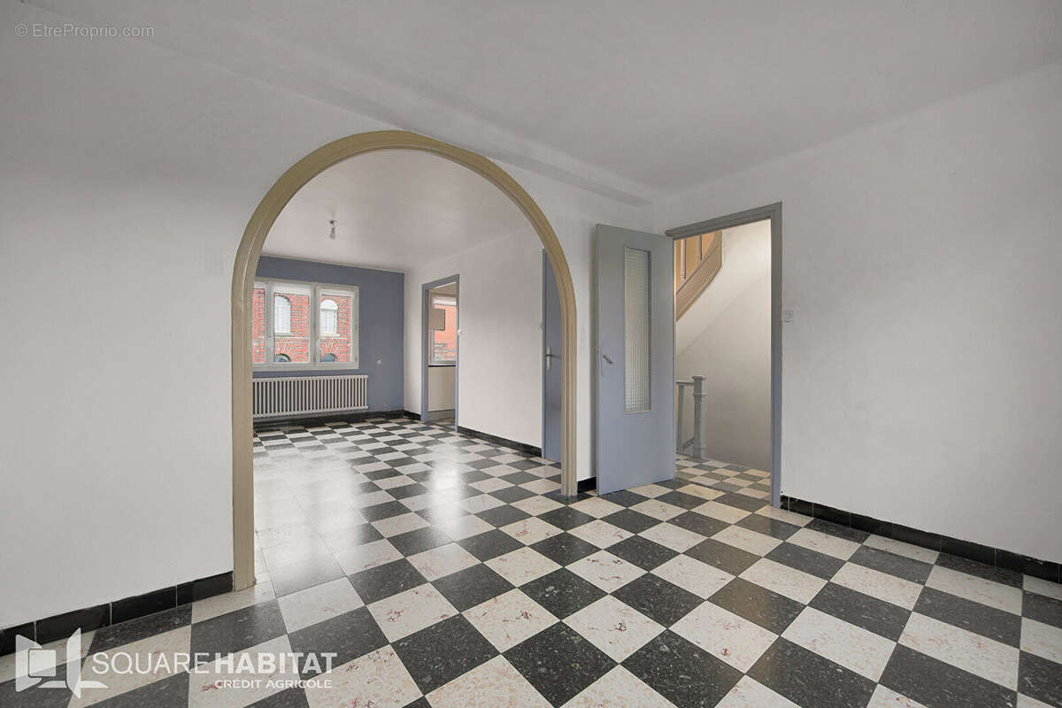 Maison à PONT-A-VENDIN