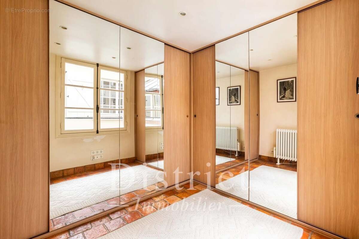 Appartement à PARIS-4E