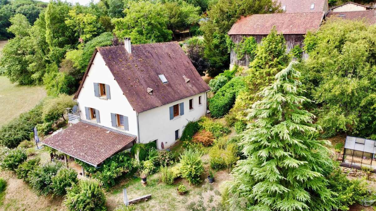 En exclusivité – Belle périgourdine avec séchoir à tabac et vue - photo 30