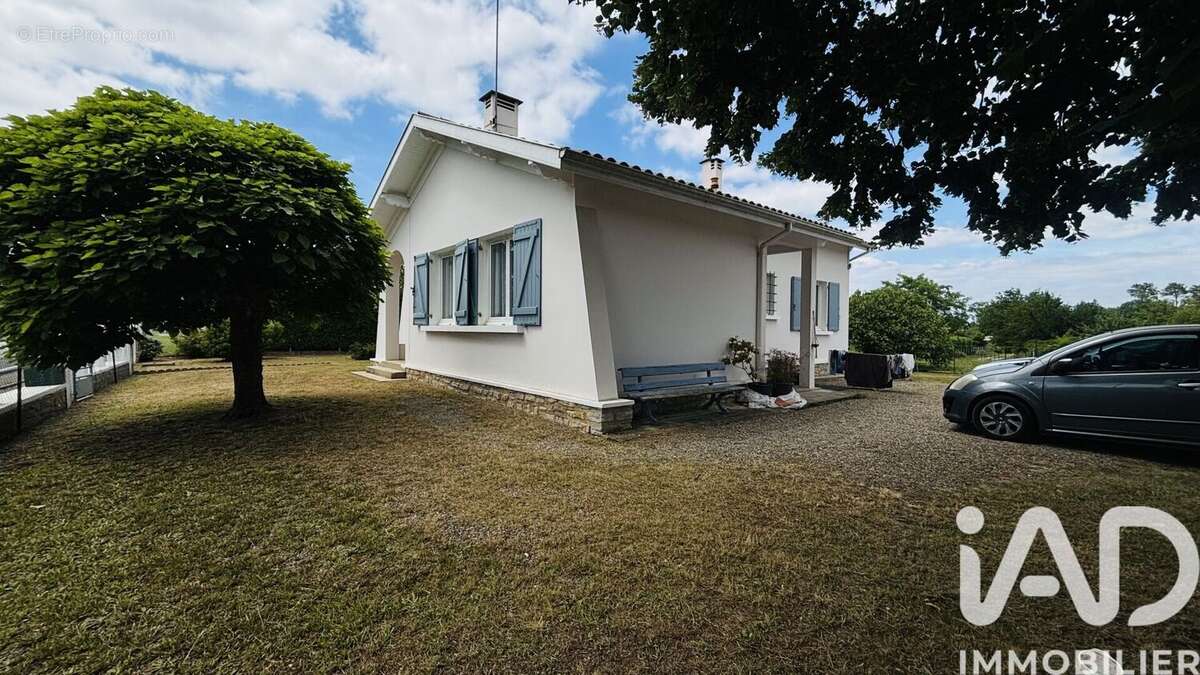 Photo 2 - Maison à NARROSSE